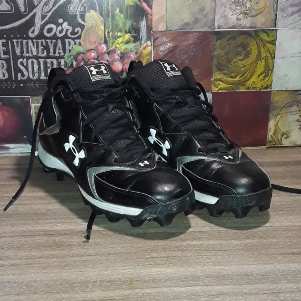 Under Armour Hammer Football Cleats